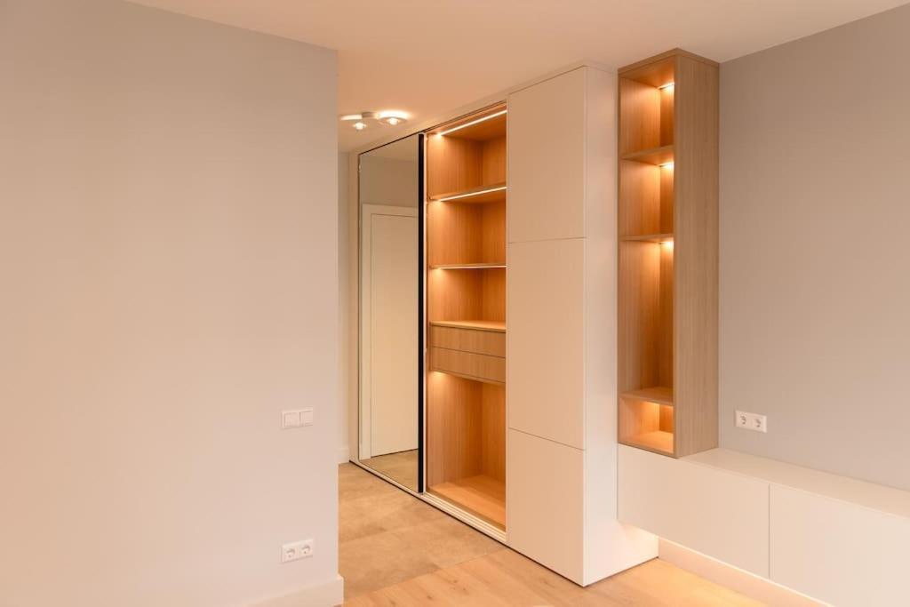 Henry's Appt With A Private 413 - Shared Kitchen * Luxemburg